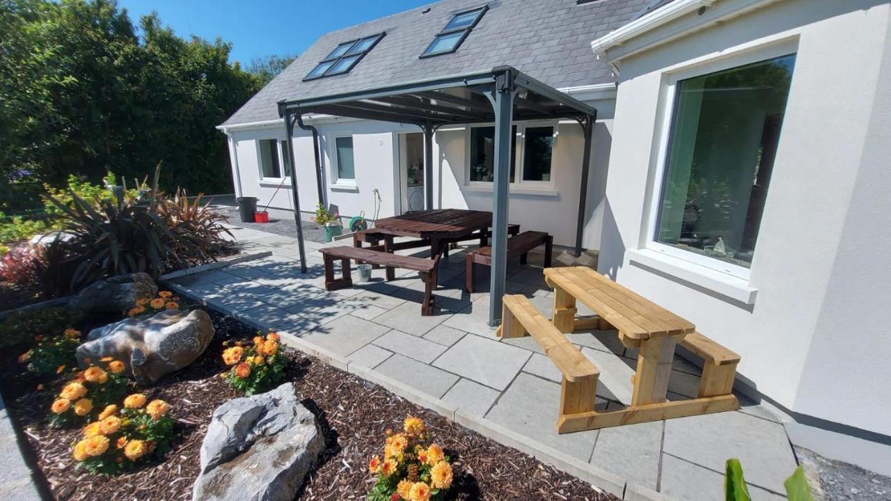 Atlantic Retreat Lodge Кинварра Экстерьер фото