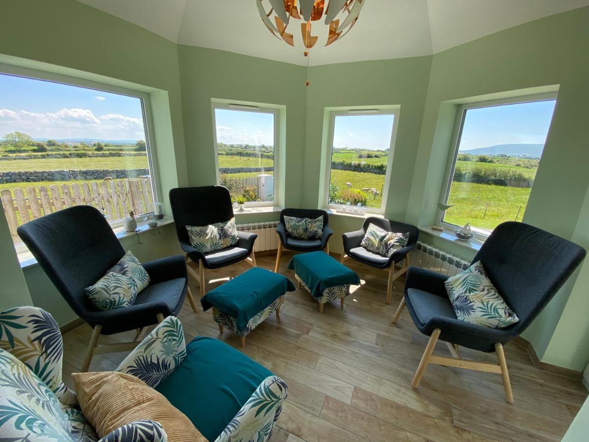 Atlantic Retreat Lodge Кинварра Экстерьер фото