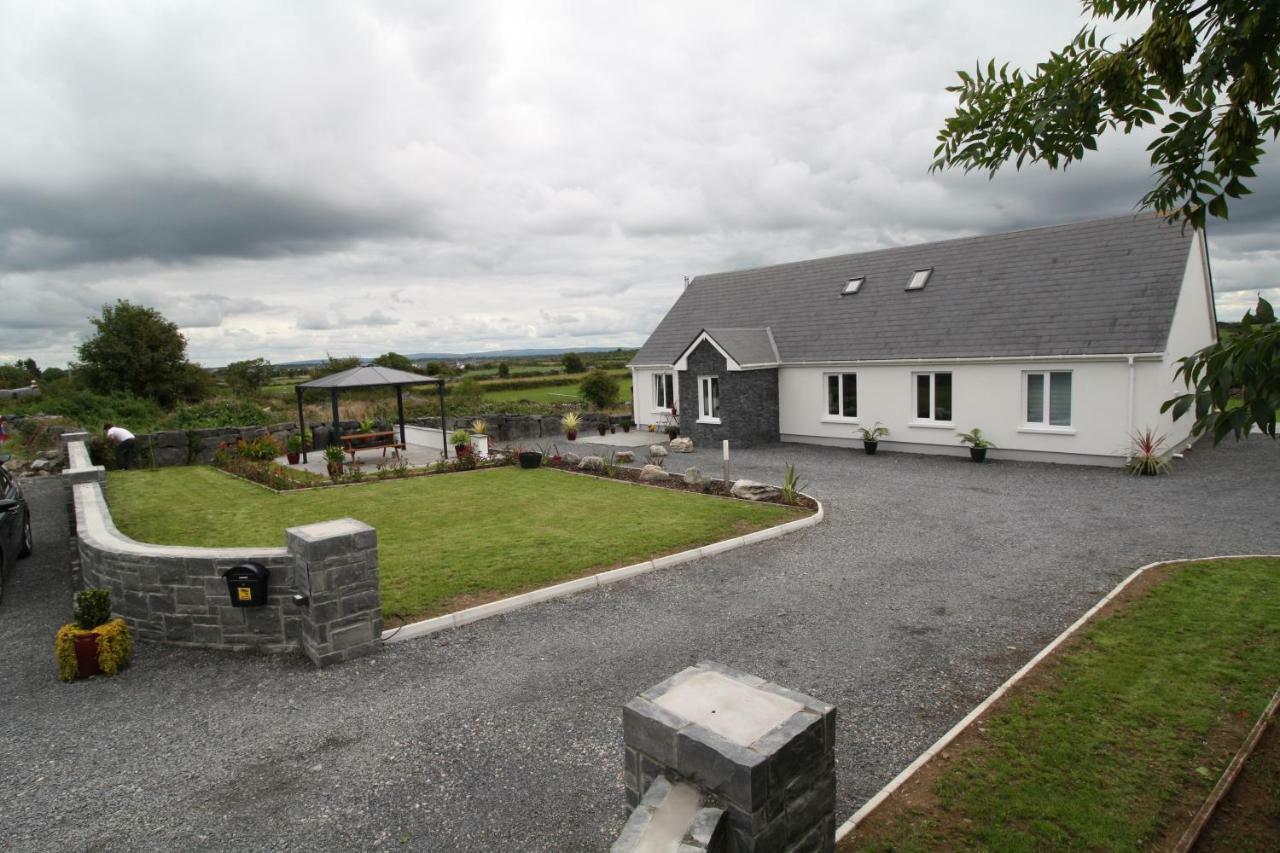 Atlantic Retreat Lodge Кинварра Экстерьер фото